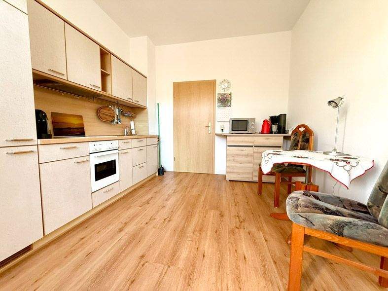 Etagenwohnung Auerbach - 2 Zimmer, 49 m&sup2;, 330&euro; | Angebot:24519071