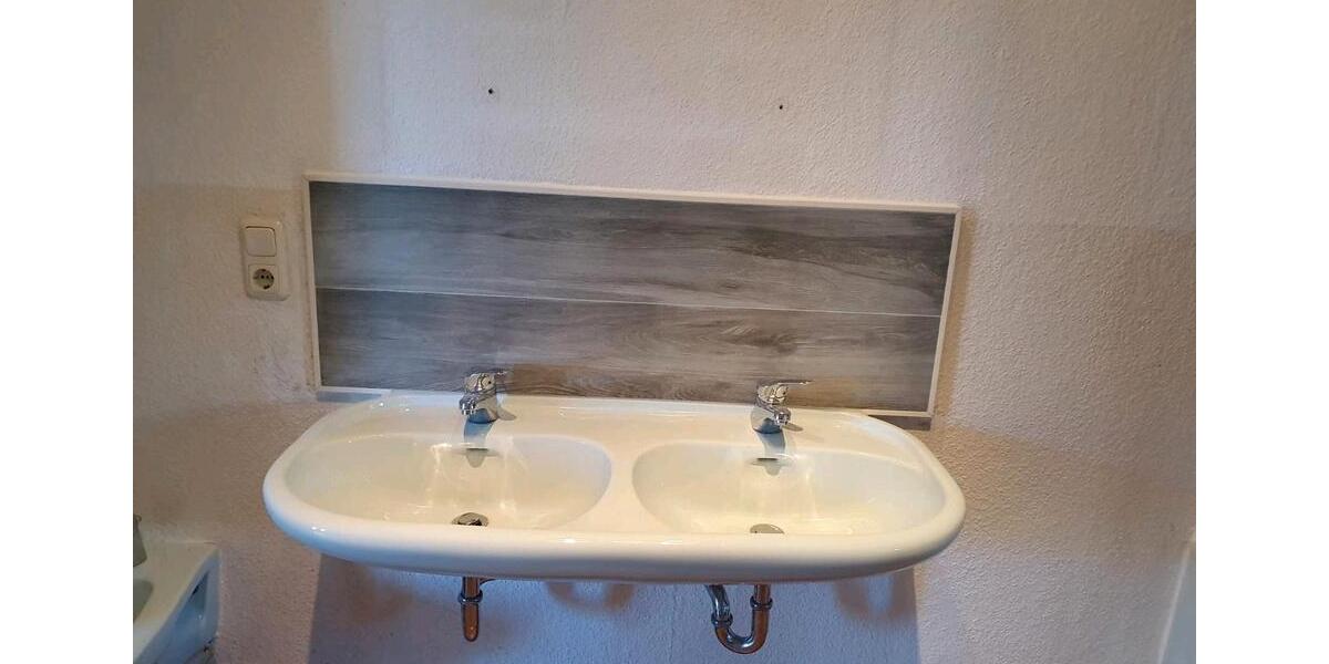 Etagenwohnung Rosenthal am Rennsteig - 4 Zimmer, 109 m&sup2;, 550&euro; | Angebot:26636670