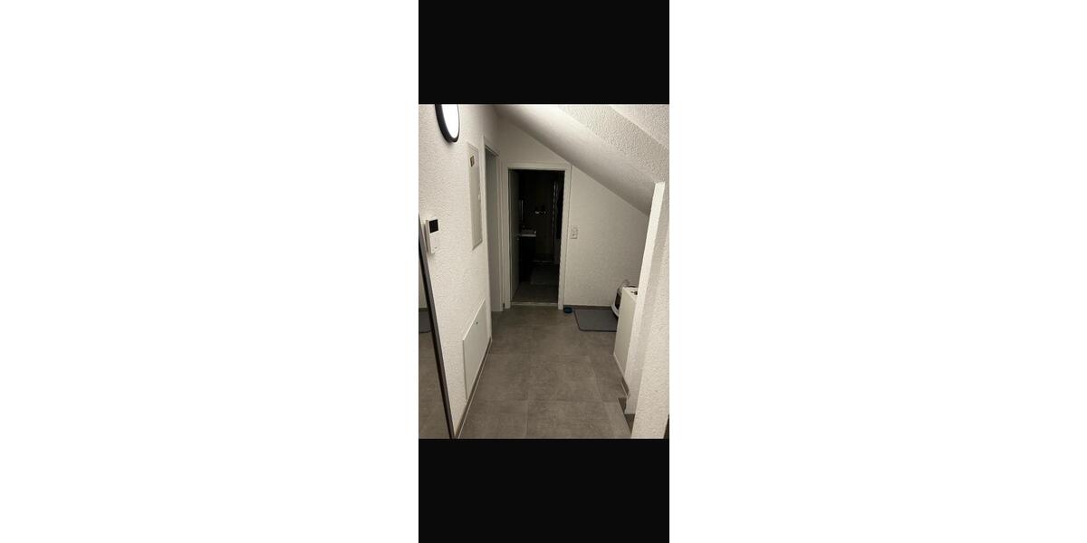 Dachgeschoßwohnung Gärtringen - 2 Zimmer, 67 m&sup2;, 1.200&euro; | Angebot:26407636