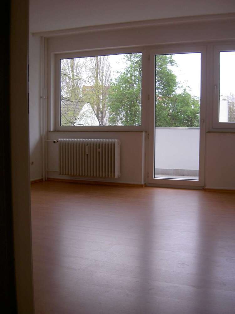 Wohnung zum Mieten in Offenbach 380 € 28 m²