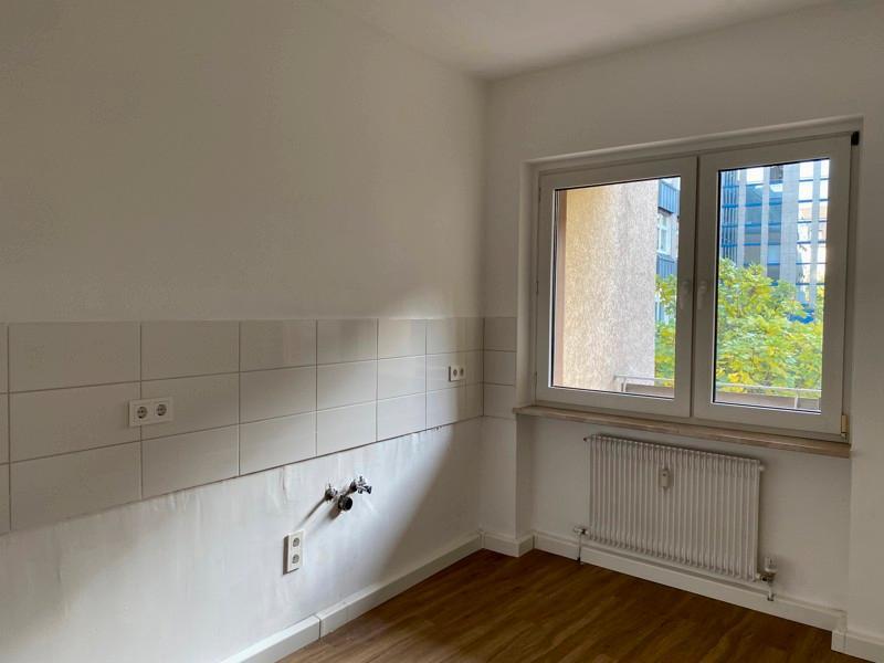 2-Zimmer-Wohnung mit Balkon in Stadtlage zimmer