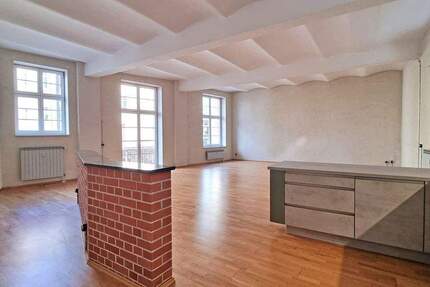 Loftwohnung mit Einbauküche sucht Individualisten und kretive Raumgestalter! 1 zimmer