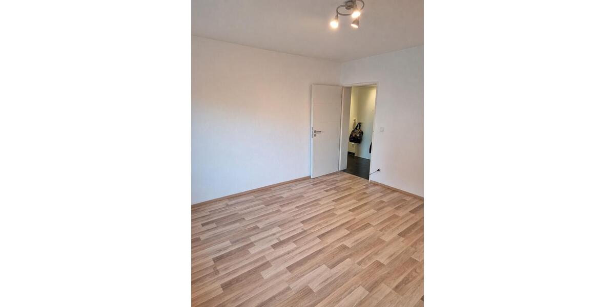 Etagenwohnung Calw - 2 Zimmer, 117 m&sup2;, 1.500&euro; | Angebot:26611969