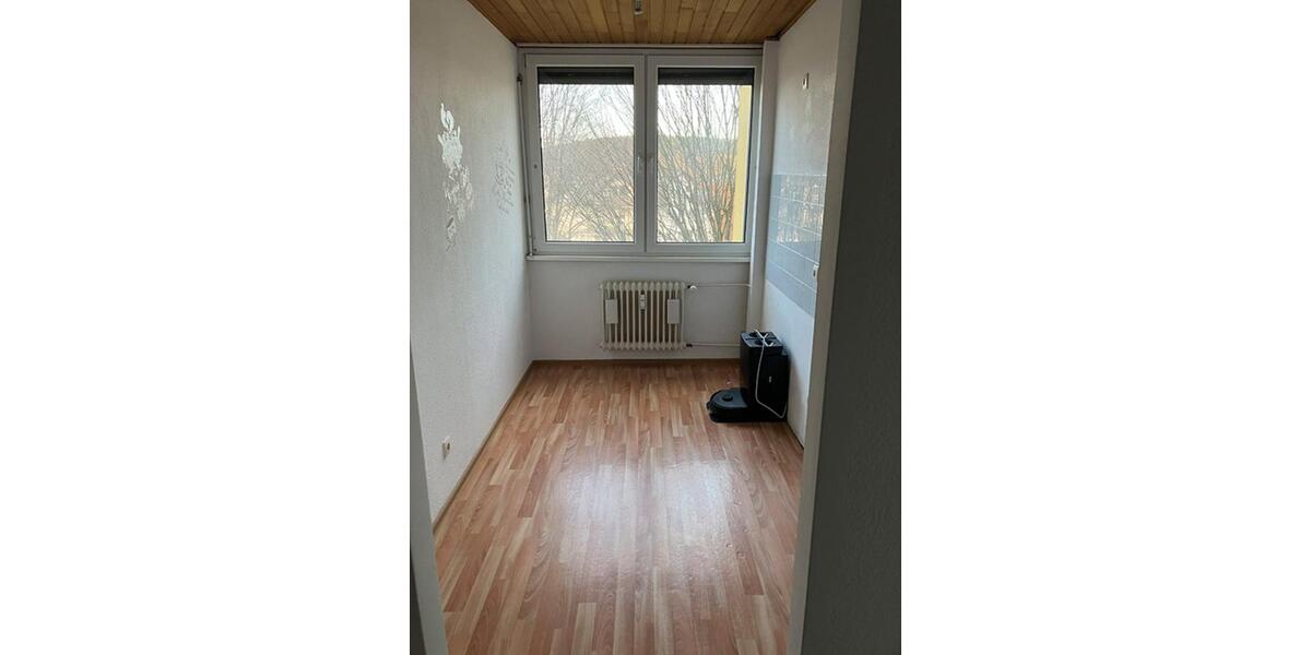 Renovierte 2-Zimmer-Wohnung mit Balkon in Lohmar Zentrum 2 zimmer