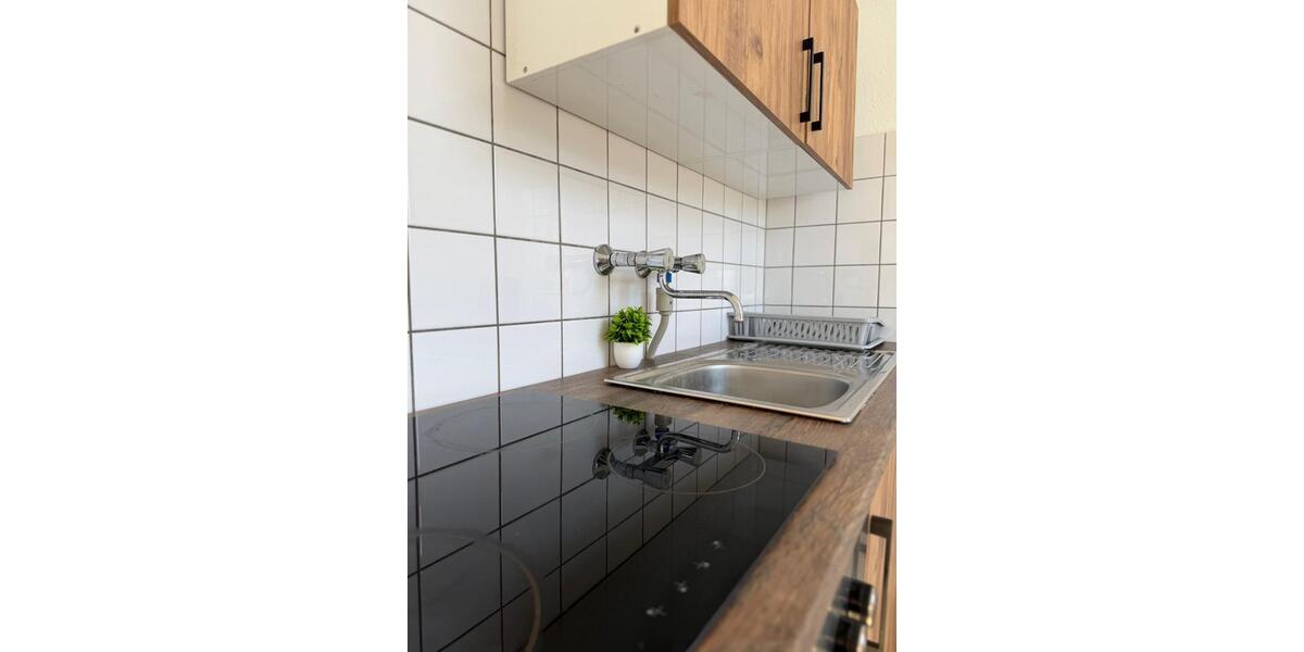 Wohnen auf Zeit Oberhausen - 4 Zimmer, 85 m&sup2;, 15&euro; | Angebot:25873528