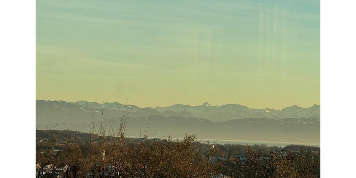 Erdgeschoßwohnung Markdorf - 5 Zimmer, 155 m&sup2;, 2.250&euro; | Angebot:26251891