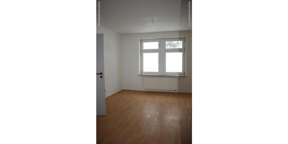 Erdgeschoßwohnung Grünhainichen - 2 Zimmer, 52 m&sup2;, 234&euro; | Angebot:9700049