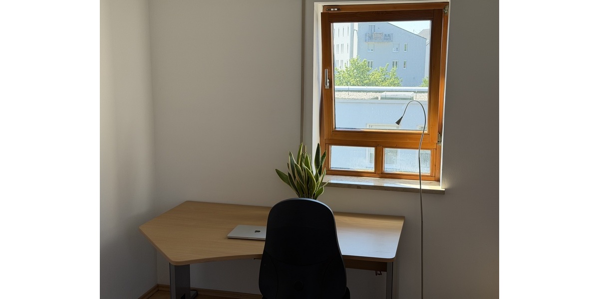 Helles Zimmer im eigenen Stockwerk + eigenem Bad (2er WG) - Zimmer Augsburg Lechhausen | Angebot:27022949