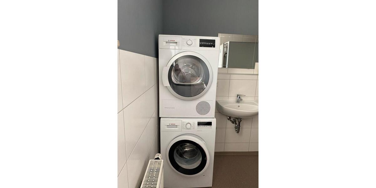 Wohnen auf Zeit Burgheim - 10 Zimmer, 20 m&sup2;, 16&euro; | Angebot:25653924