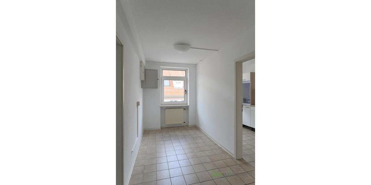 (12994_03) MGN: provisionsfrei! moderne Büroeinheit mit 2x WC, separate Küche mit EBK, Aufzug und Parkplatz - Gewerbeobjekt Meiningen | Angebot:23554237
