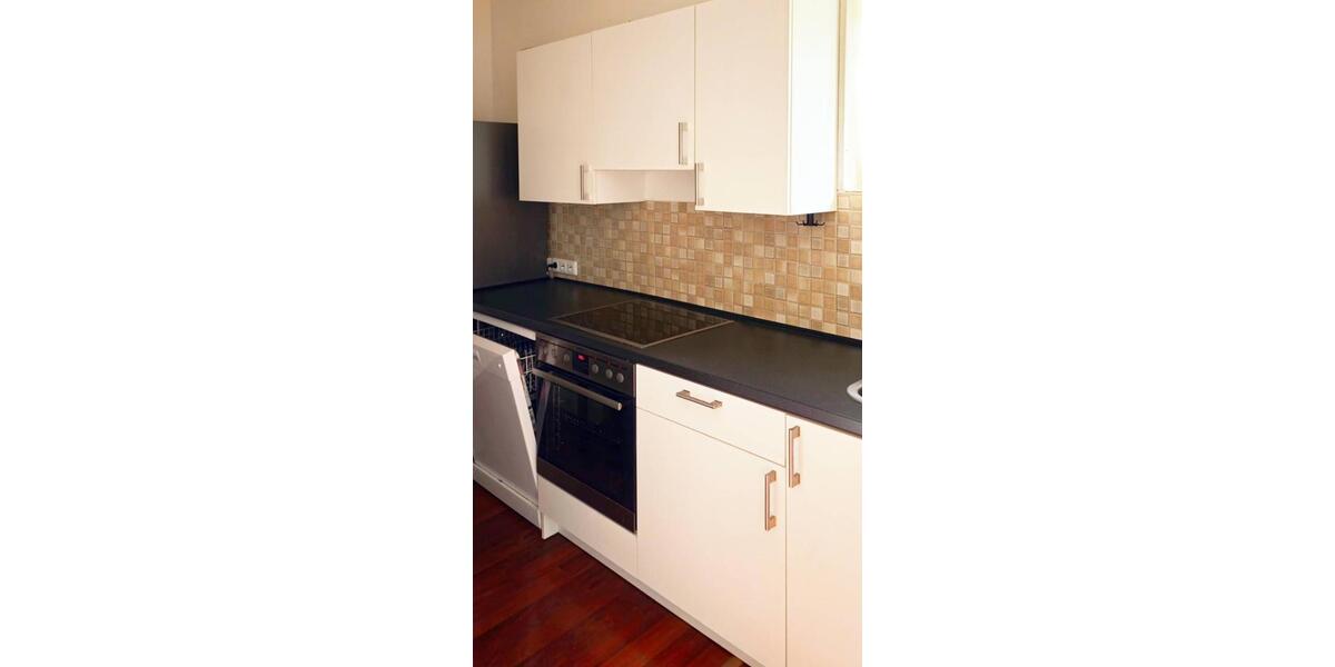 Hochparterre Saarbrücken Eschberg - 3 Zimmer, 80 m&sup2;, 700&euro; | Angebot:24600864