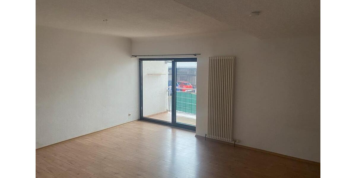 Etagenwohnung Saarwellingen - 3.5 Zimmer, 85 m&sup2;, 620&euro; | Angebot:25476138