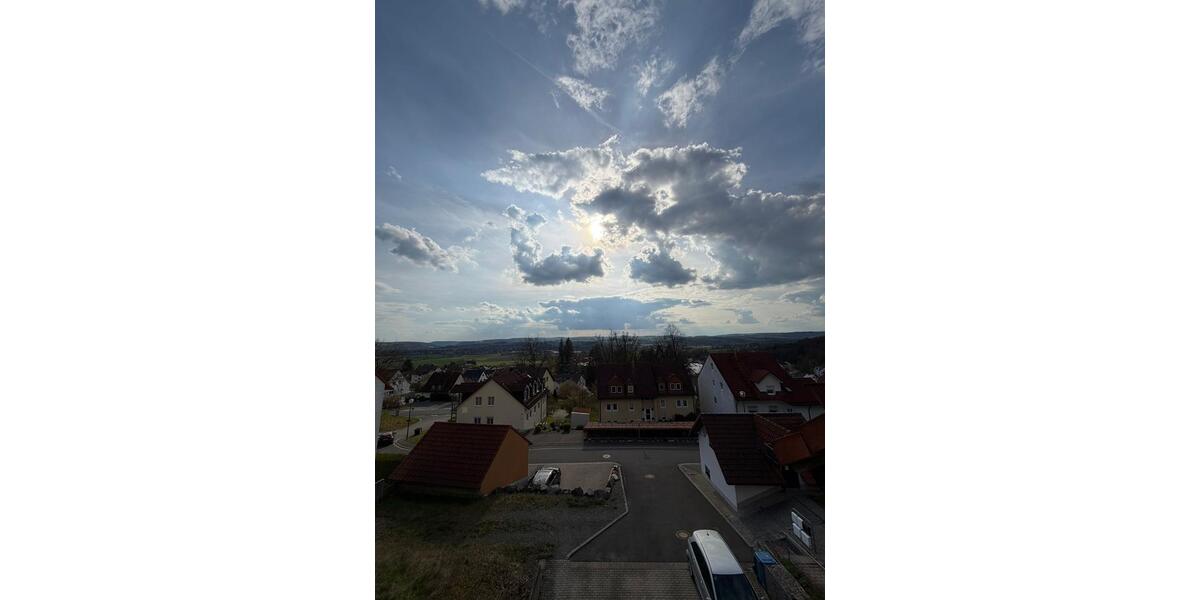 Dachgeschoßwohnung Neuenmarkt - 1 Zimmer, 75 m&sup2;, 350&euro; | Angebot:26237268