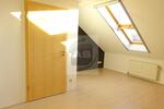 Dachgeschoßwohnung Zwickau - 3 Zimmer, 101 m&sup2;, 749&euro; | Angebot:26004595