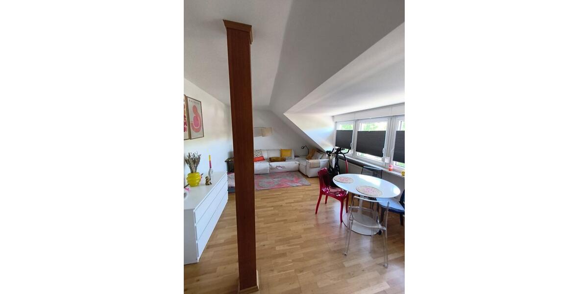 Dachgeschoßwohnung Mönchengladbach - 2 Zimmer, 55 m&sup2;, 795&euro; | Angebot:26587571