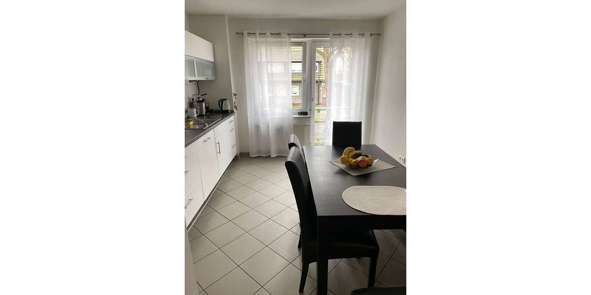 Etagenwohnung Duisburg Duisburg-Mitte - 3.5 Zimmer, 77 m&sup2;, 600&euro; | Angebot:25025008