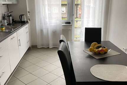 Wohnung Duisburg Duisburg-Mitte - 3.5 Zimmer, 77 m&sup2;, 600&euro; | Angebot:25025008