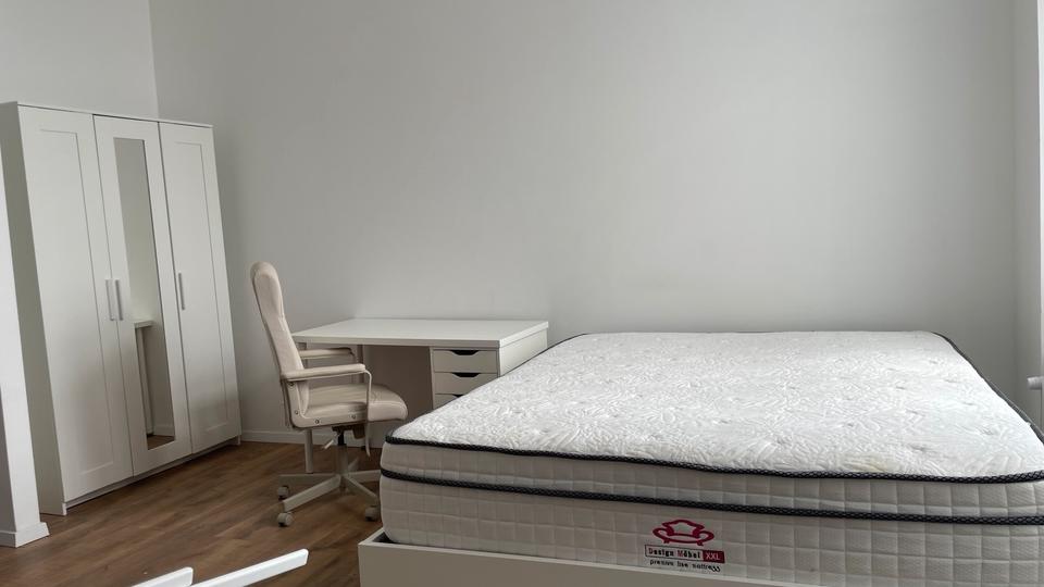 Etagenwohnung Bonn - 1 Zimmer, 20 m&sup2;, 750&euro; | Angebot:26137798