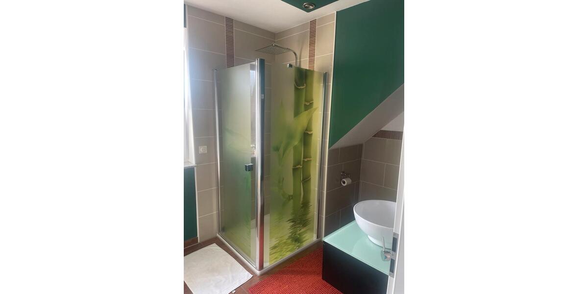 Wohnen auf Zeit Mülheim an der Ruhr Rechtsruhr-Nord - 1 Zimmer, 160 m&sup2;, 585&euro; | Angebot:25408603