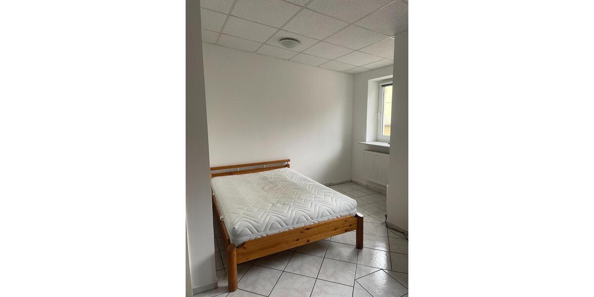 Erdgeschoßwohnung Schweinfurt Gartenstadt - 1 Zimmer, 60 m&sup2;, 500&euro; | Angebot:24566135