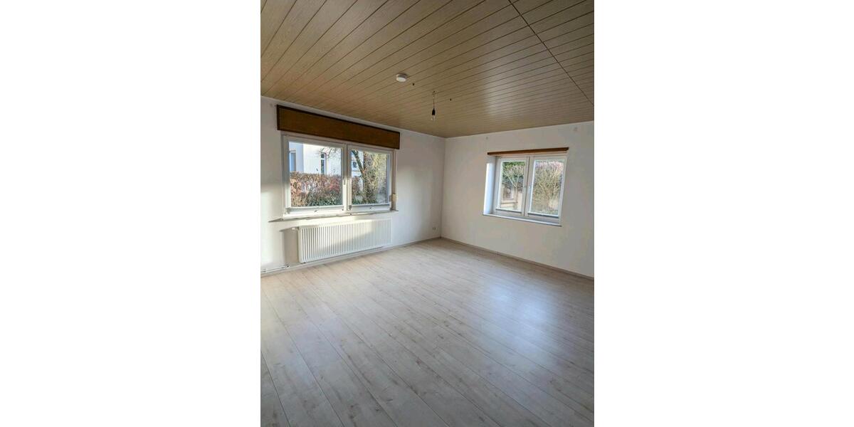 Attraktive 3 ZKB EG Wohnung mit Terrasse in Merchingen bei Merzig 3 zimmer