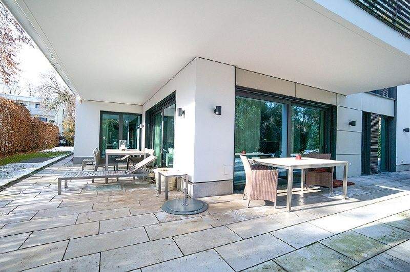 Etagenwohnung München Neuhausen-Nymphenburg - 7 Zimmer, 302 m&sup2;, 7.800&euro; | Angebot:25815056