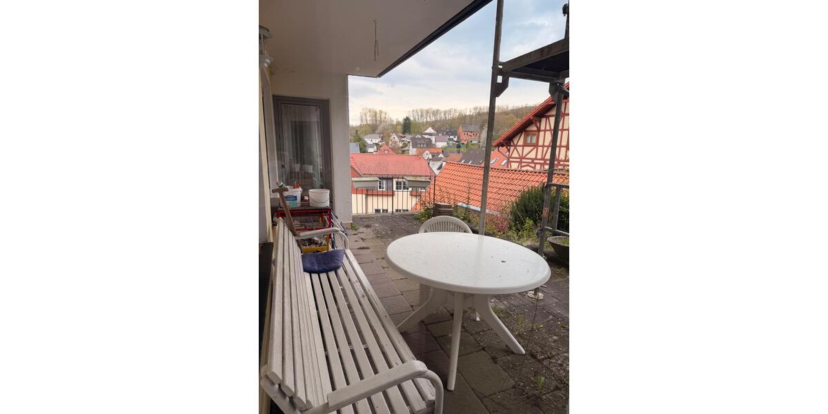Erdgeschoßwohnung Großalmerode - 7 Zimmer, 141 m&sup2;, 1.100&euro; | Angebot:26535603