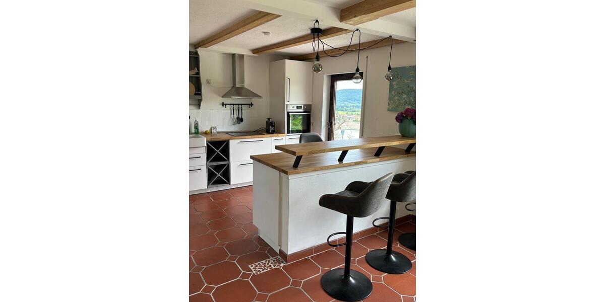 Bungalow Hersbruck - 3 Zimmer, 200 m&sup2;, 2.100&euro; | Angebot:25046991