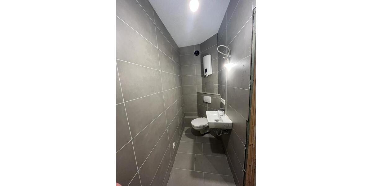 Erdgeschoßwohnung Göppingen Bruckwasen - 1.5 Zimmer, 30 m&sup2;, 590&euro; | Angebot:25907005