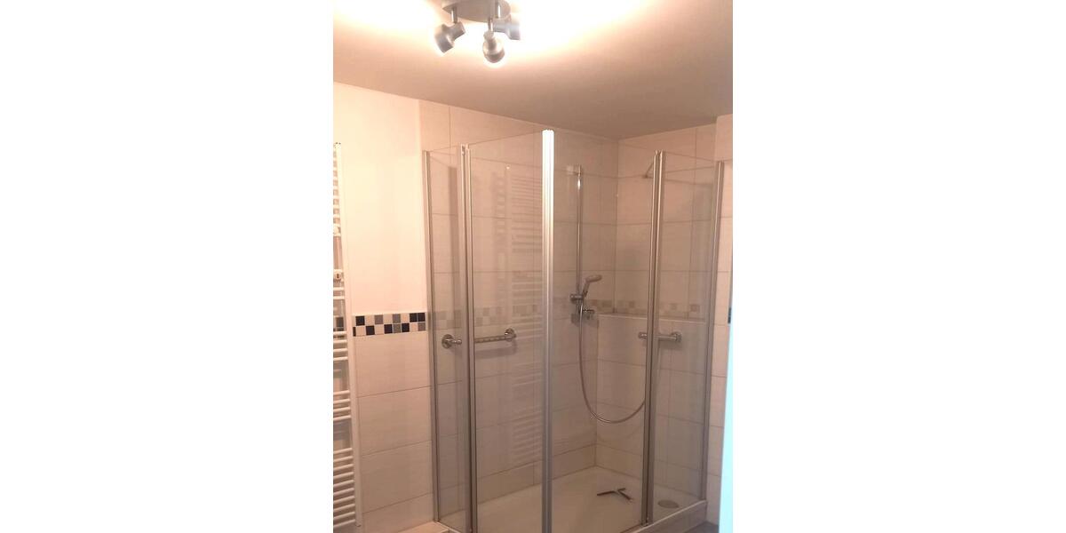 Etagenwohnung Schortens - 2 Zimmer, 86 m&sup2;, 670&euro; | Angebot:26632874