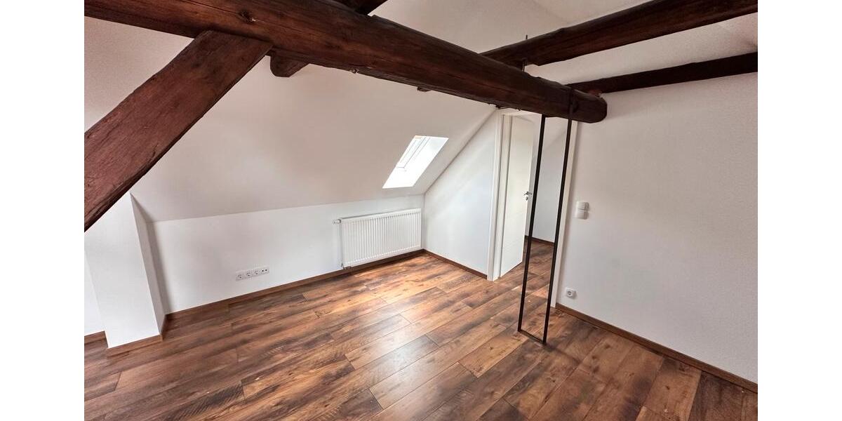 Etagenwohnung Helmstedt - 4 Zimmer, 120 m&sup2;, 1.000&euro; | Angebot:26029404