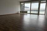großzügige 2-Zimmer-Wohnung mit EBK, Balkon & Aufzug – barrierefreier Zugang zimmer