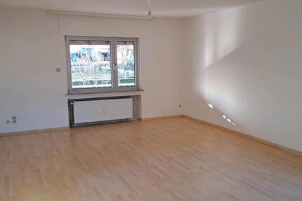 Wohnung Gründau - 4 Zimmer, 118 m&sup2;, 1.150&euro; | Angebot:26014104