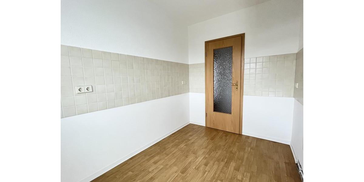 Etagenwohnung Dessau-Roßlau Roßlau - 4 Zimmer, 71 m&sup2;, 505&euro; | Angebot:24976922
