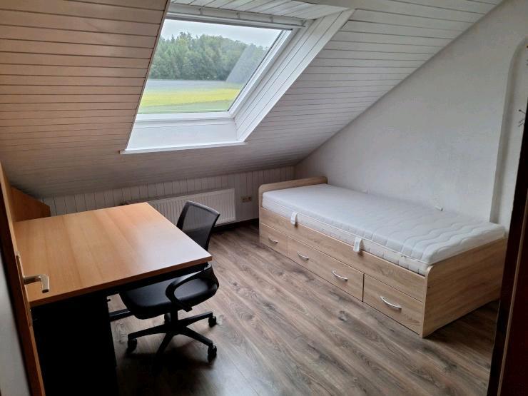 Zimmer in einer 3er WG