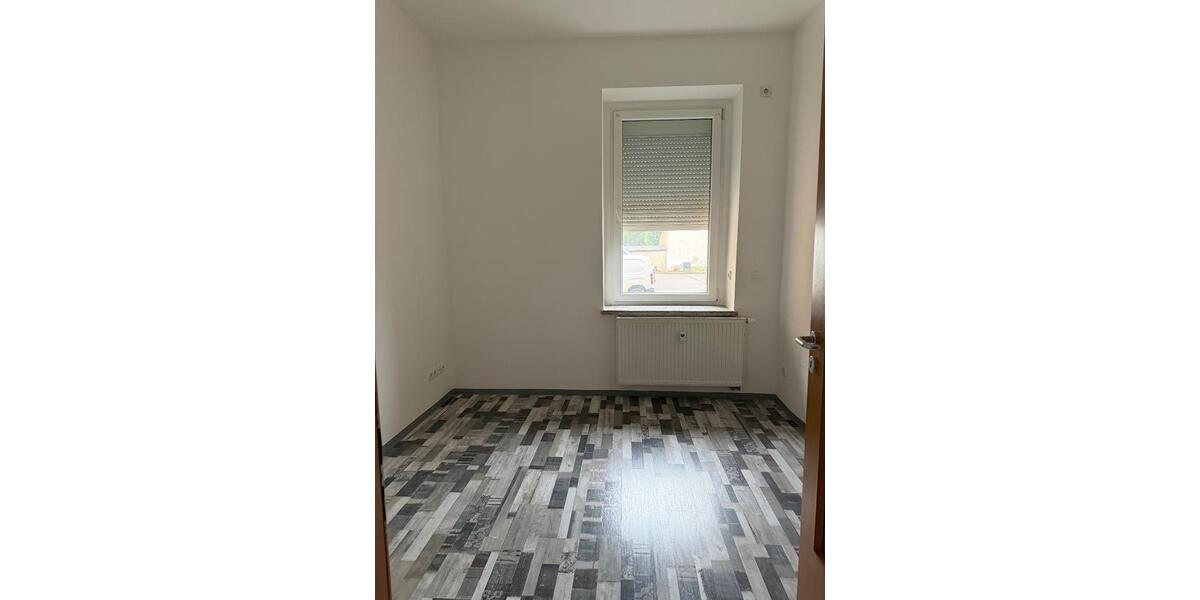 Wunderbare 3Raumwohnung im Erdgeschoss 3 zimmer