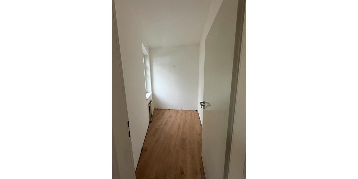 Bürofläche in Enger (Zentral mit Parkmöglichkeiten) zimmer