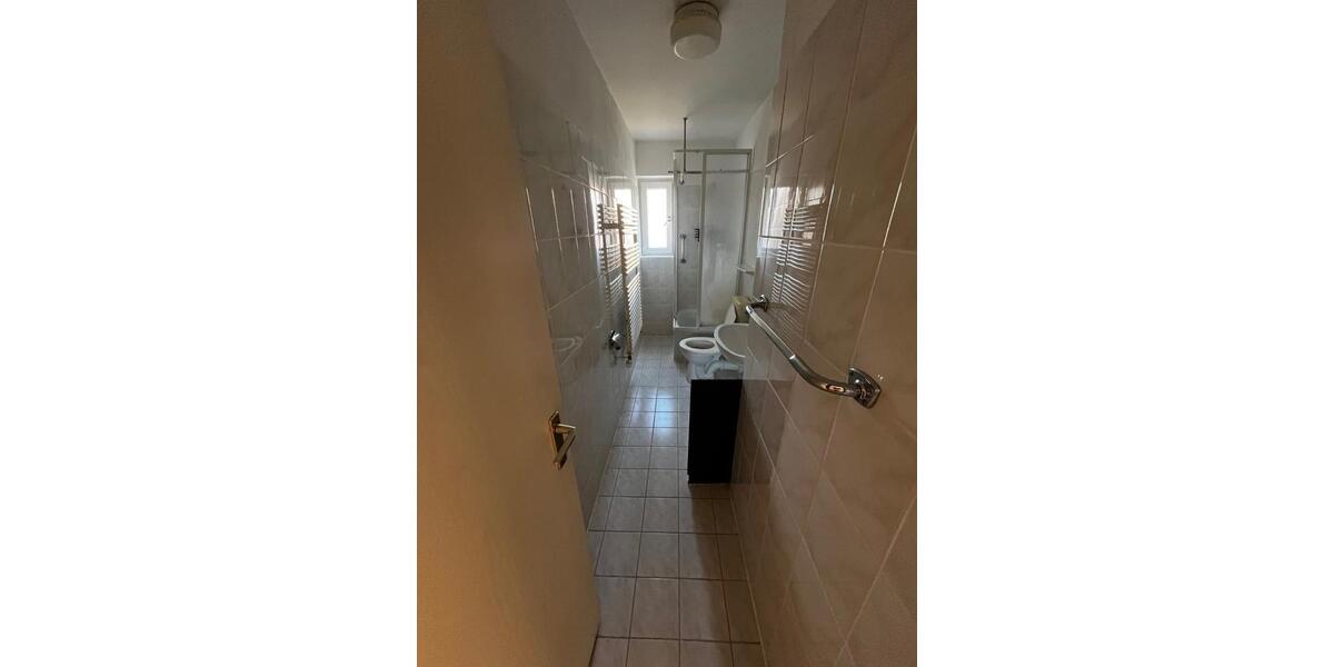Erdgeschoßwohnung Freiberg - 2 Zimmer, 31 m&sup2;, 230&euro; | Angebot:25751126