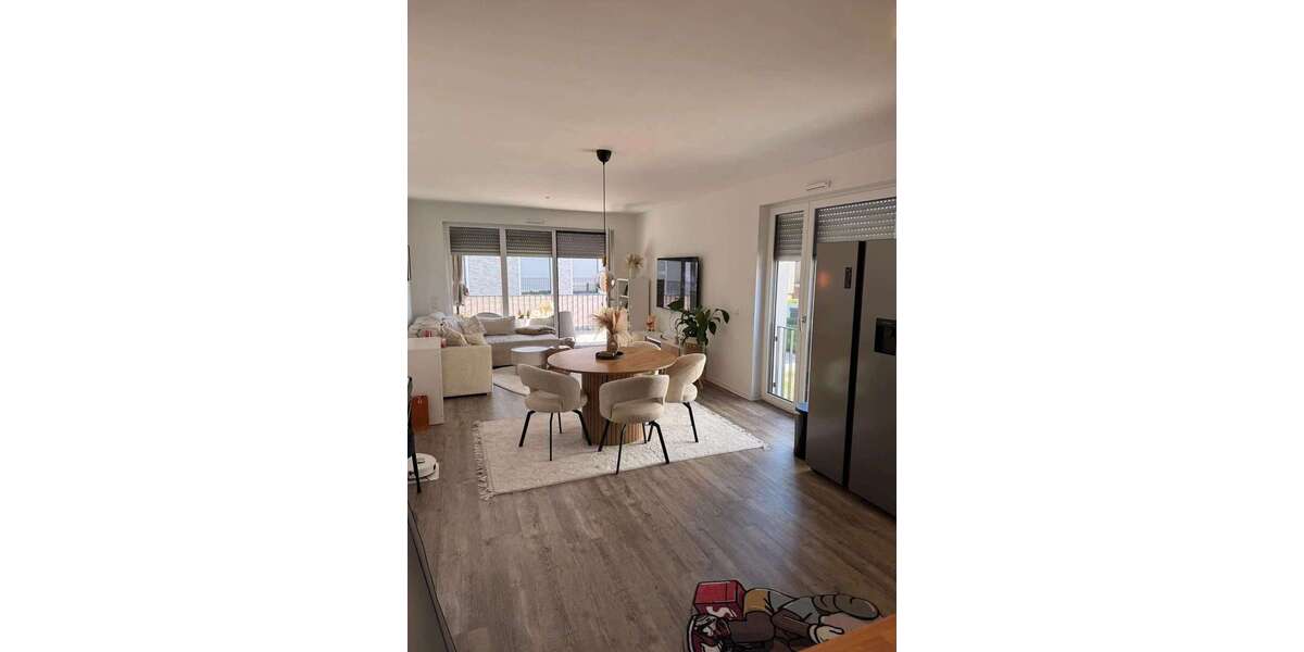 Etagenwohnung Grevenbroich - 2 Zimmer, 67 m&sup2;, 810&euro; | Angebot:26488234