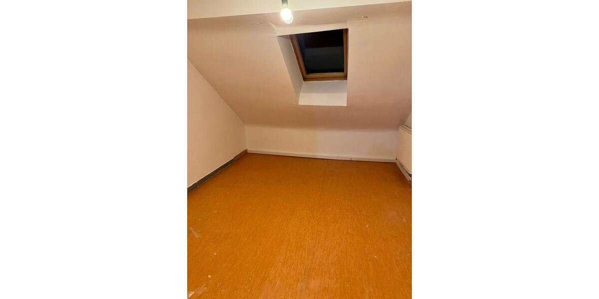 Einfamilienhaus Neunkirchen Heinitz - 6 Zimmer, 160 m&sup2;, 1.250&euro; | Angebot:24620635