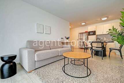 Wohnung zum Mieten in Stuttgart 1.290 € 55 m² 2 zimmer