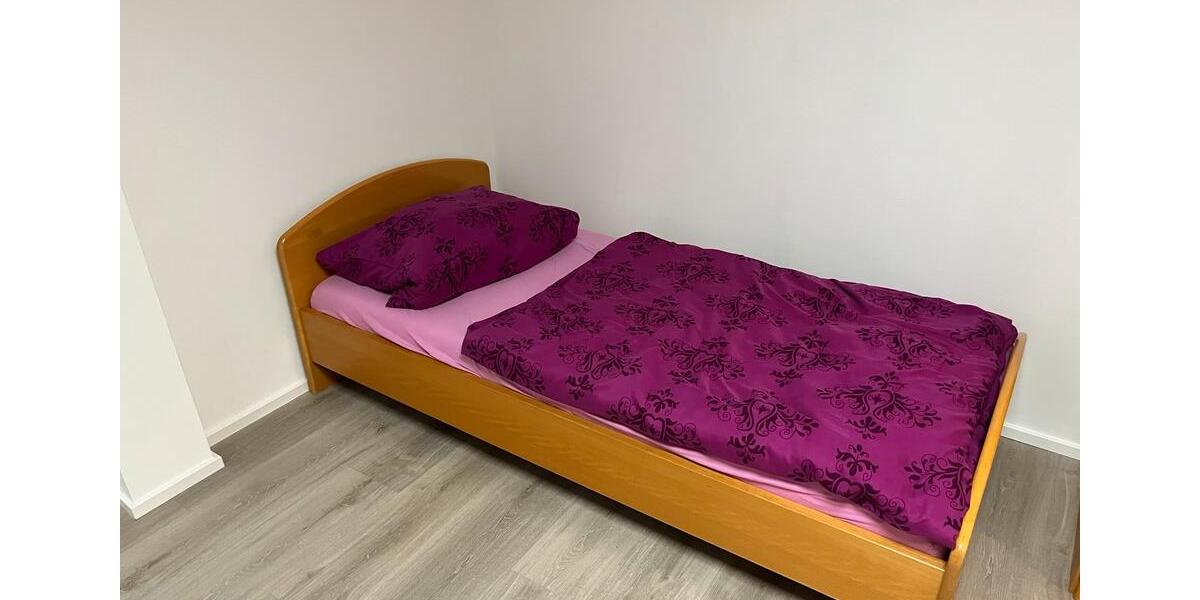Etagenwohnung Korntal-Münchingen Münchingen - 1 Zimmer, 28 m&sup2;, 330&euro; | Angebot:26604008