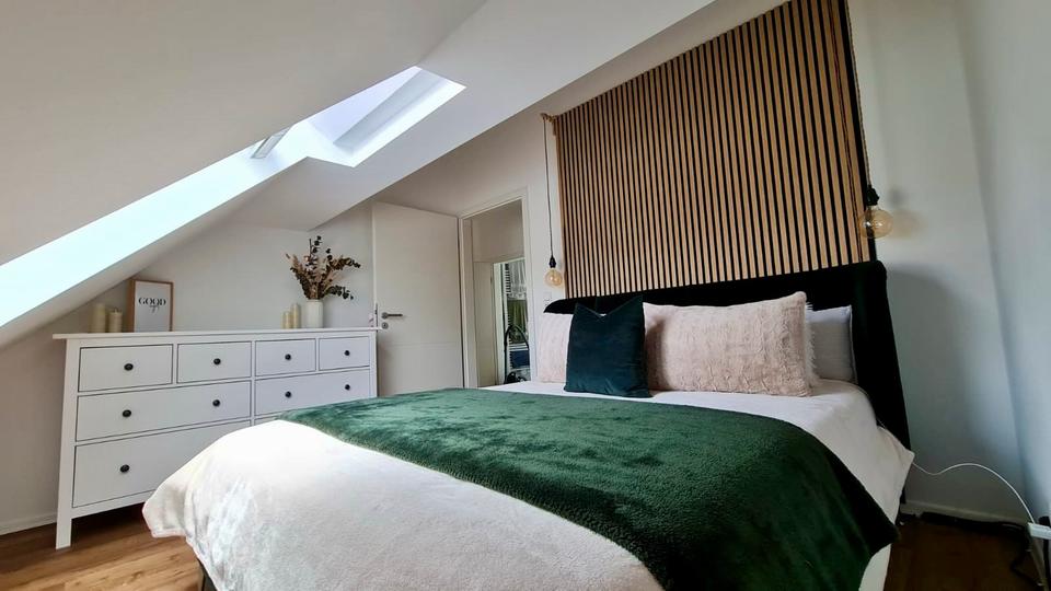 Dachgeschoßwohnung Königslutter am Elm - 3 Zimmer, 93 m&sup2;, 950&euro; | Angebot:24743439