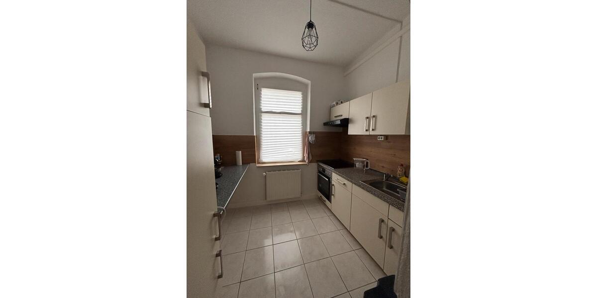 1 freies Zimmer in 2-er WG , Nähe Marktplatz 12 zimmer