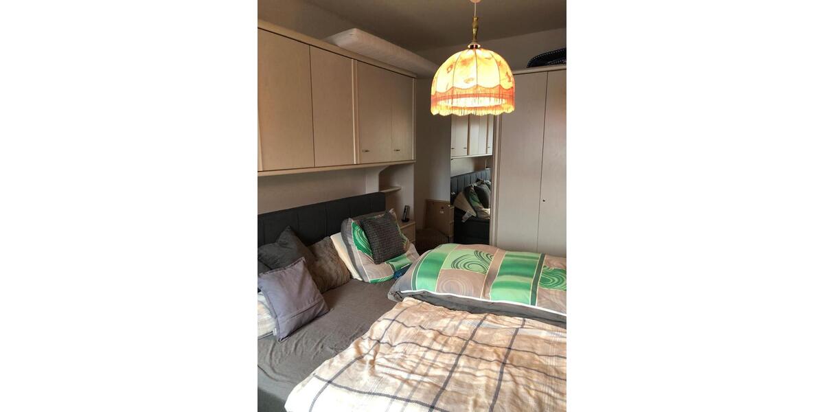 Einfamilienhaus Gotha - 8 Zimmer, 200 m&sup2;, 1.500&euro; | Angebot:26289768