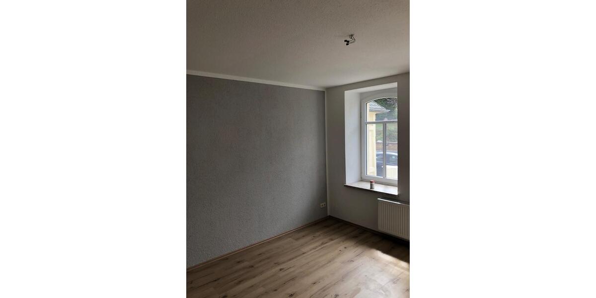 Erdgeschoßwohnung Leisnig - 2 Zimmer, 46 m&sup2;, 255&euro; | Angebot:25986955