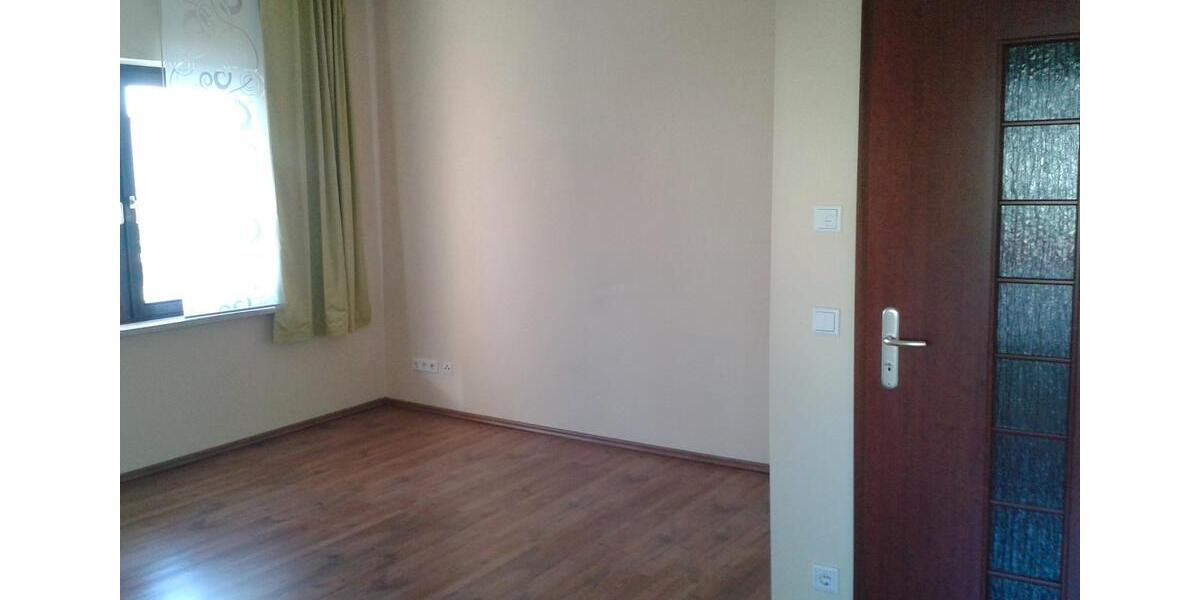 Etagenwohnung Jessen (Elster) - 4 Zimmer, 98 m&sup2;, 637&euro; | Angebot:26482594