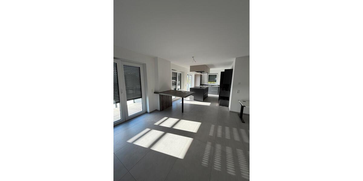 Einfamilienhaus Nümbrecht - 3 Zimmer, 115 m&sup2;, 1.400&euro; | Angebot:26681786