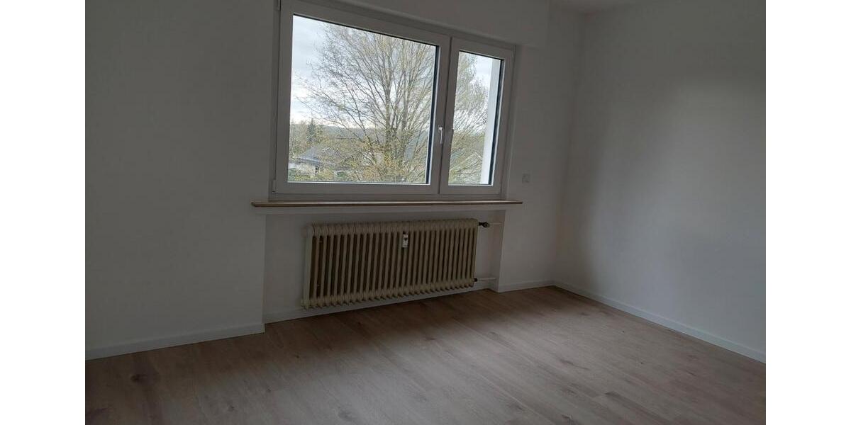 Etagenwohnung Wickede (Ruhr) - 4 Zimmer, 91 m&sup2;, 905&euro; | Angebot:26062577