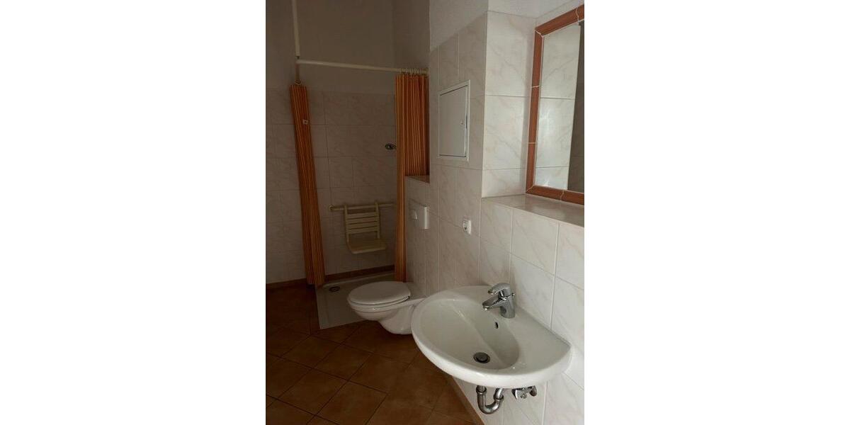 Etagenwohnung Riesa Neuweida - 1 Zimmer, 40 m&sup2;, 278&euro; | Angebot:26477176